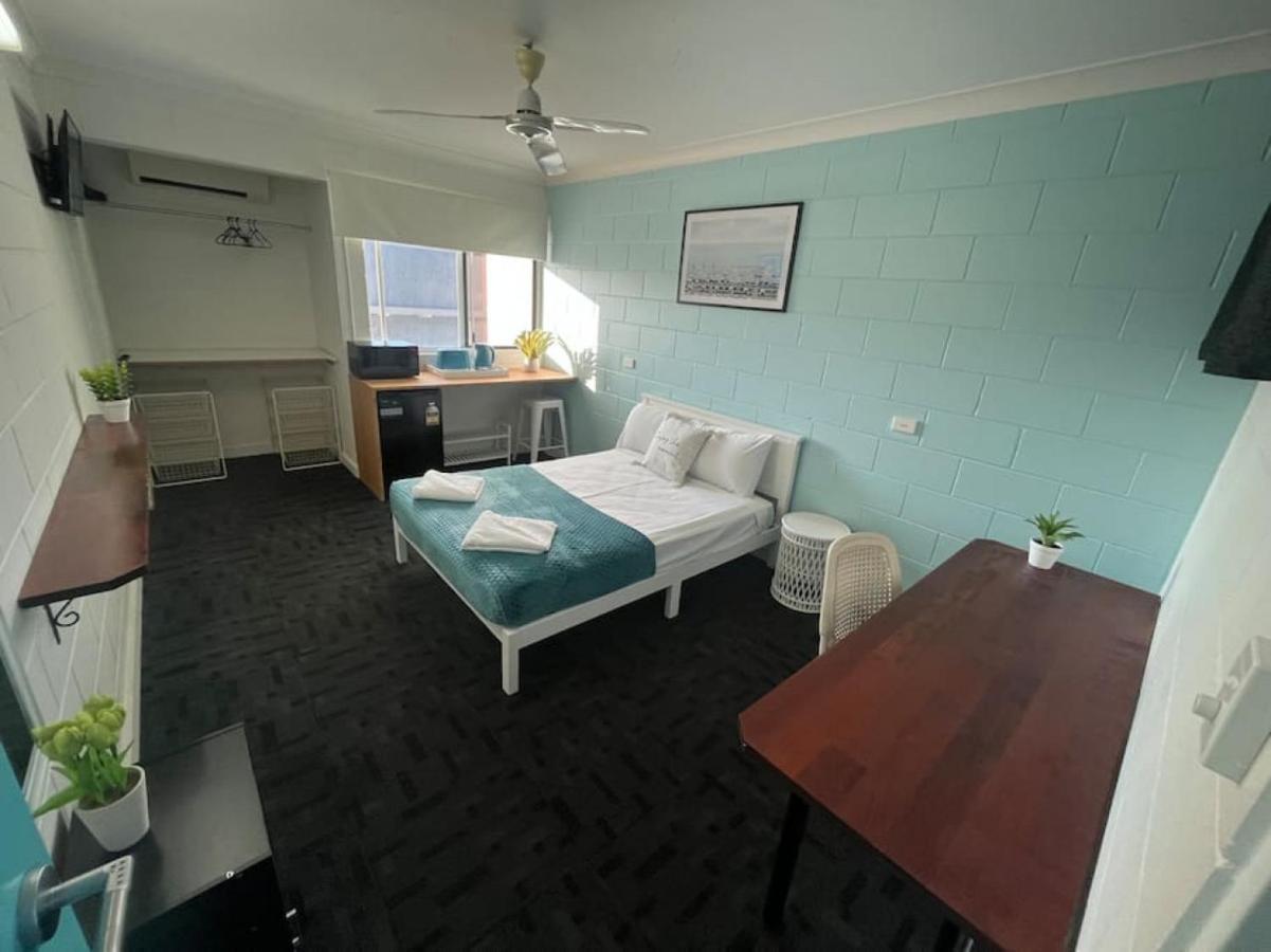 Seaside Lodge Hostel Townsville- Right Next To Coles, 2 Mins Walk To Strand & Cbd المظهر الخارجي الصورة