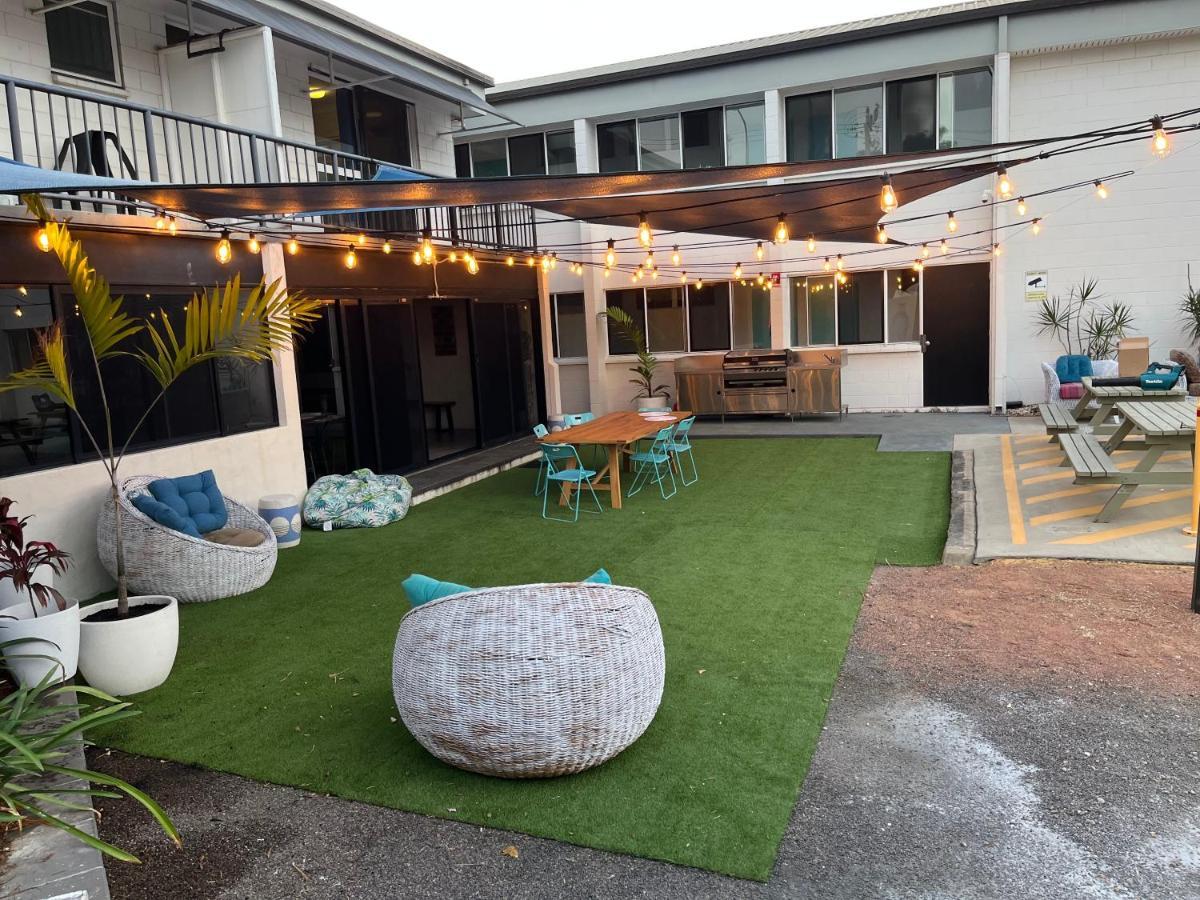 Seaside Lodge Hostel Townsville- Right Next To Coles, 2 Mins Walk To Strand & Cbd المظهر الخارجي الصورة